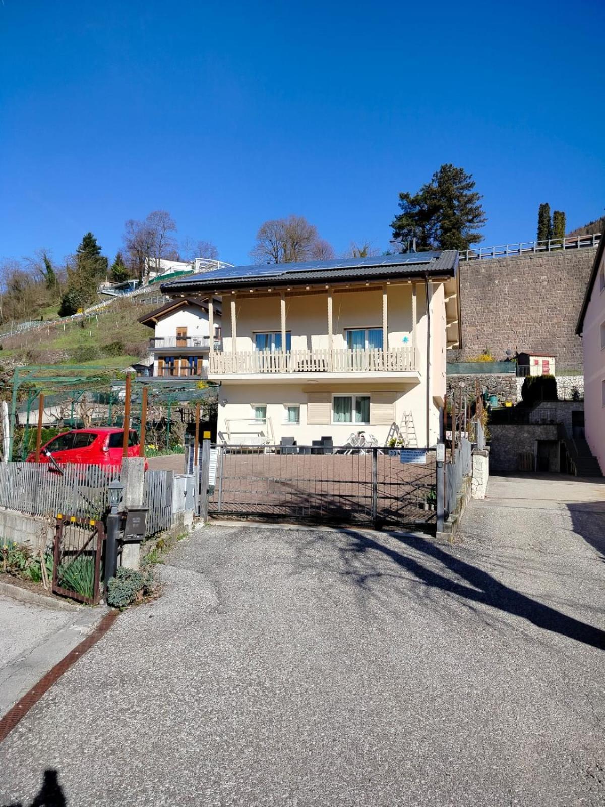 Appartamento Al Lago Levico Terme Bagian luar foto